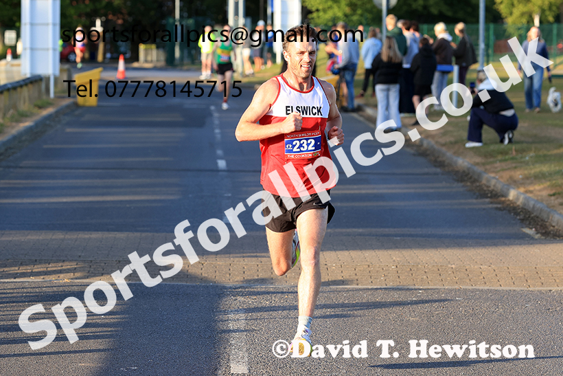 The 2025 Clive Cookson 10k Road Race, Monkseaton, near Whitley Bay. Photo: David T. Hewitson/Sports for All Pics
